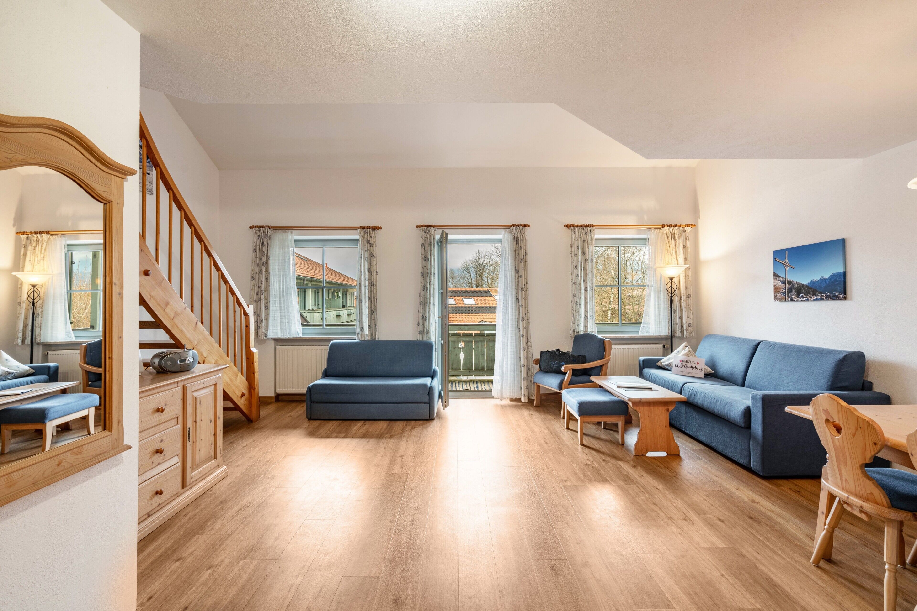 Televisión, mesa de ping pong