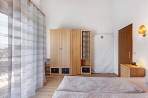 1 chambre, accès au Wi-Fi (inclus), literie fournie