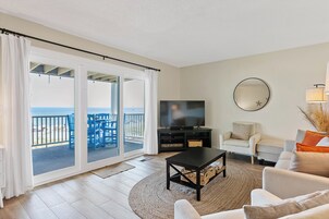 Apartamento, 3 habitaciones (V #2B - No Pets) | Servicios del alojamiento