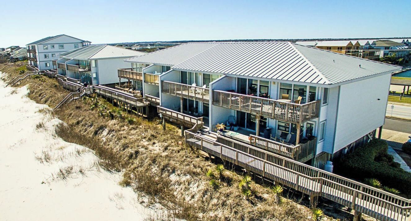 Condo (3 Bedrooms) | Property amenity