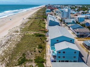 Condo (2 Bedrooms) | Property amenity