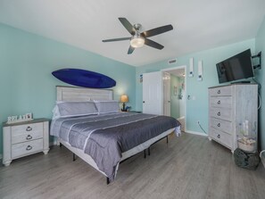 Condo (2 Bedrooms) | Property amenity