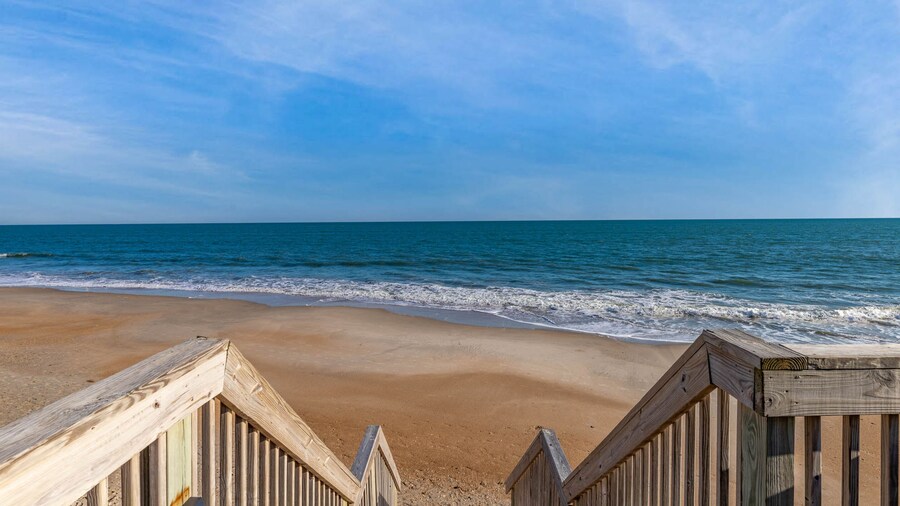 St. Regis by Carolina Retreats