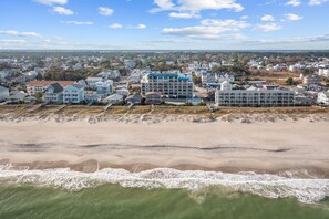 Condo (2 Bedrooms) | Servicio de la propiedad