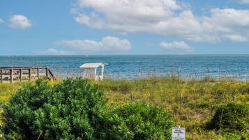 Kondominium (2 Bedrooms) | Fasilitas properti