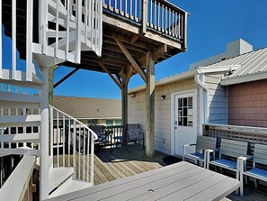 Studio (2 Bedrooms) | Property amenity