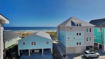 Condo (1 Bedroom) | Property amenity