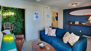 Condo (1 Bedroom) | Tiện nghi, dịch vụ nơi lưu trú