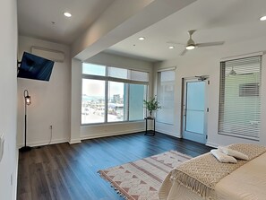 Condo (2 Bedrooms) | Property amenity - Boardwalk Pent House by Carolina Retreats (Carolina Beach)