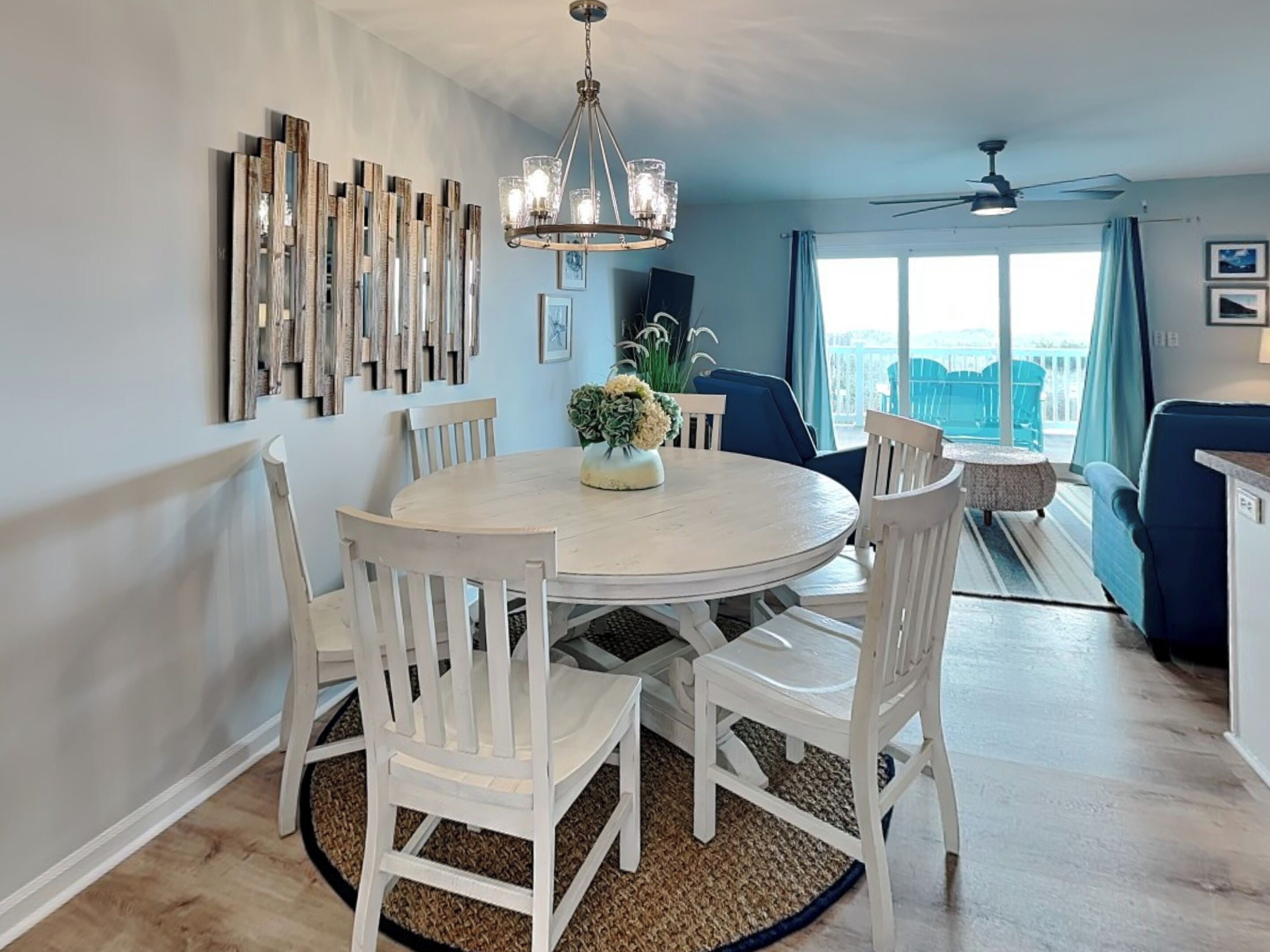 Condo (2 Bedrooms) | Property amenity