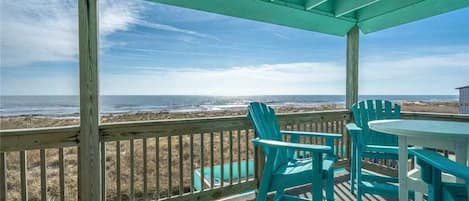 Condo (3 Bedrooms) | Property amenity