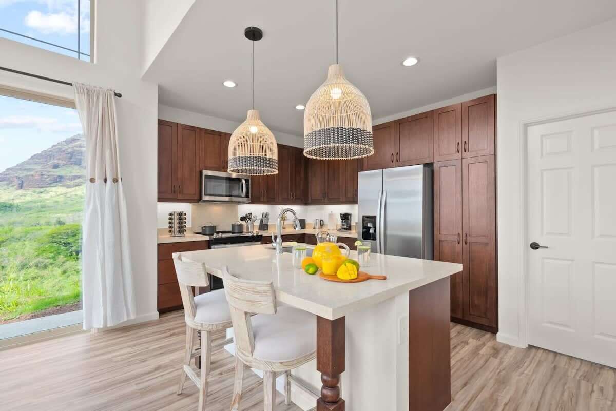 Casa (3 Bedrooms) | Cocina privada | Microondas, horno, cafetera y tetera y tetera eléctrica 