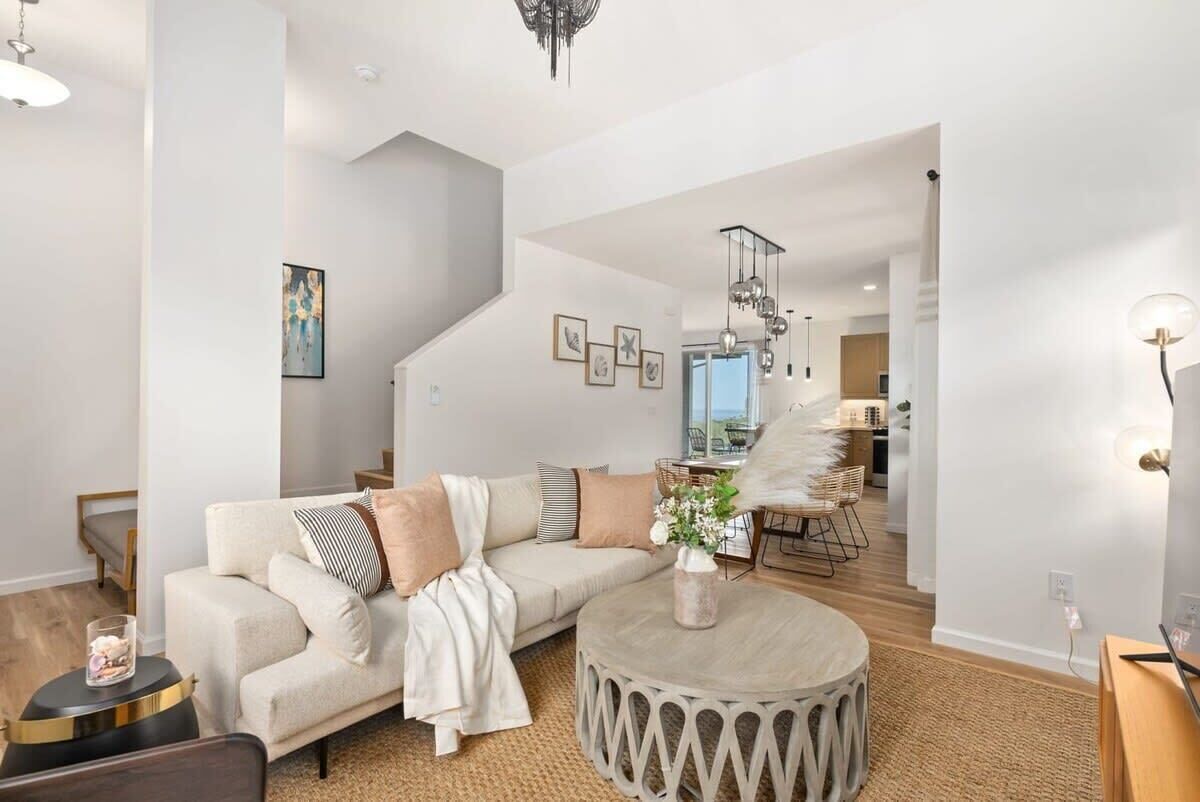 Family Suite (4 Bedrooms) | Living area | 43-inch flat-screen TV with cable channels, foosball