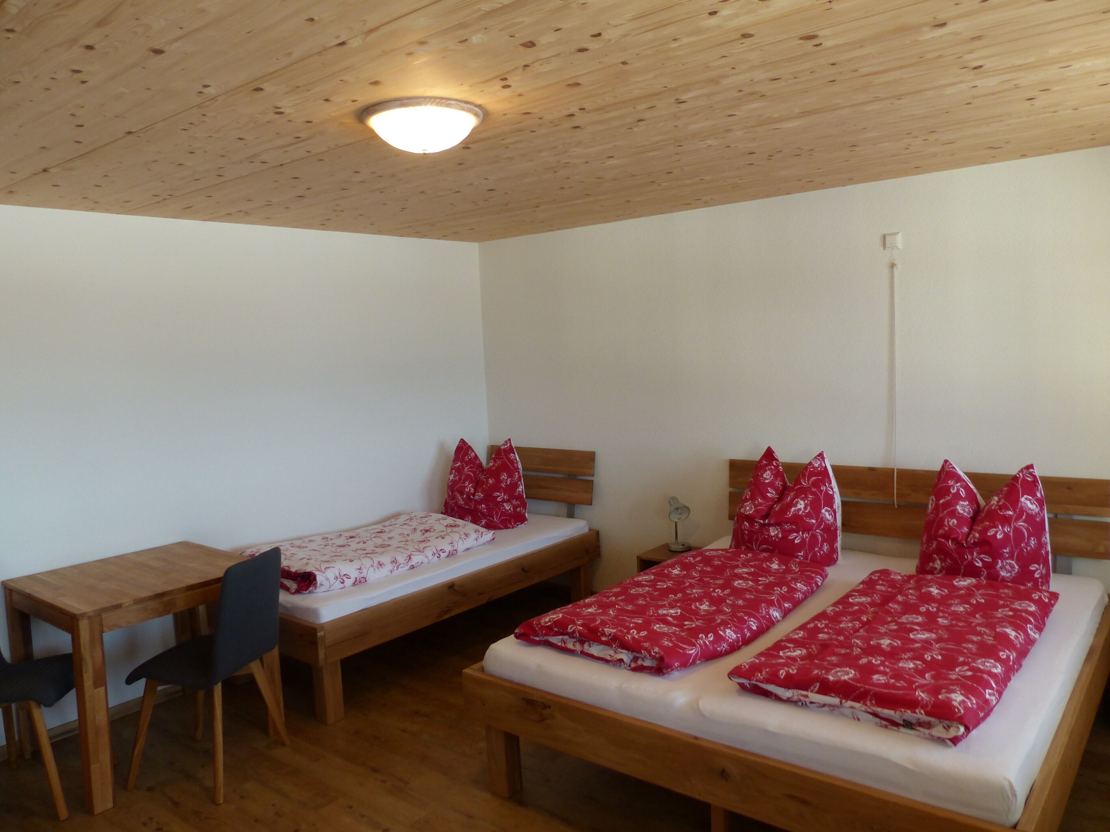 3 camere, Wi-Fi gratuito, lenzuola