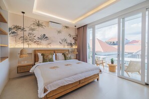 Vila conforto, vista para o pátio | Cofres nos quartos, escrivaninha, espaço de trabalho para notebook