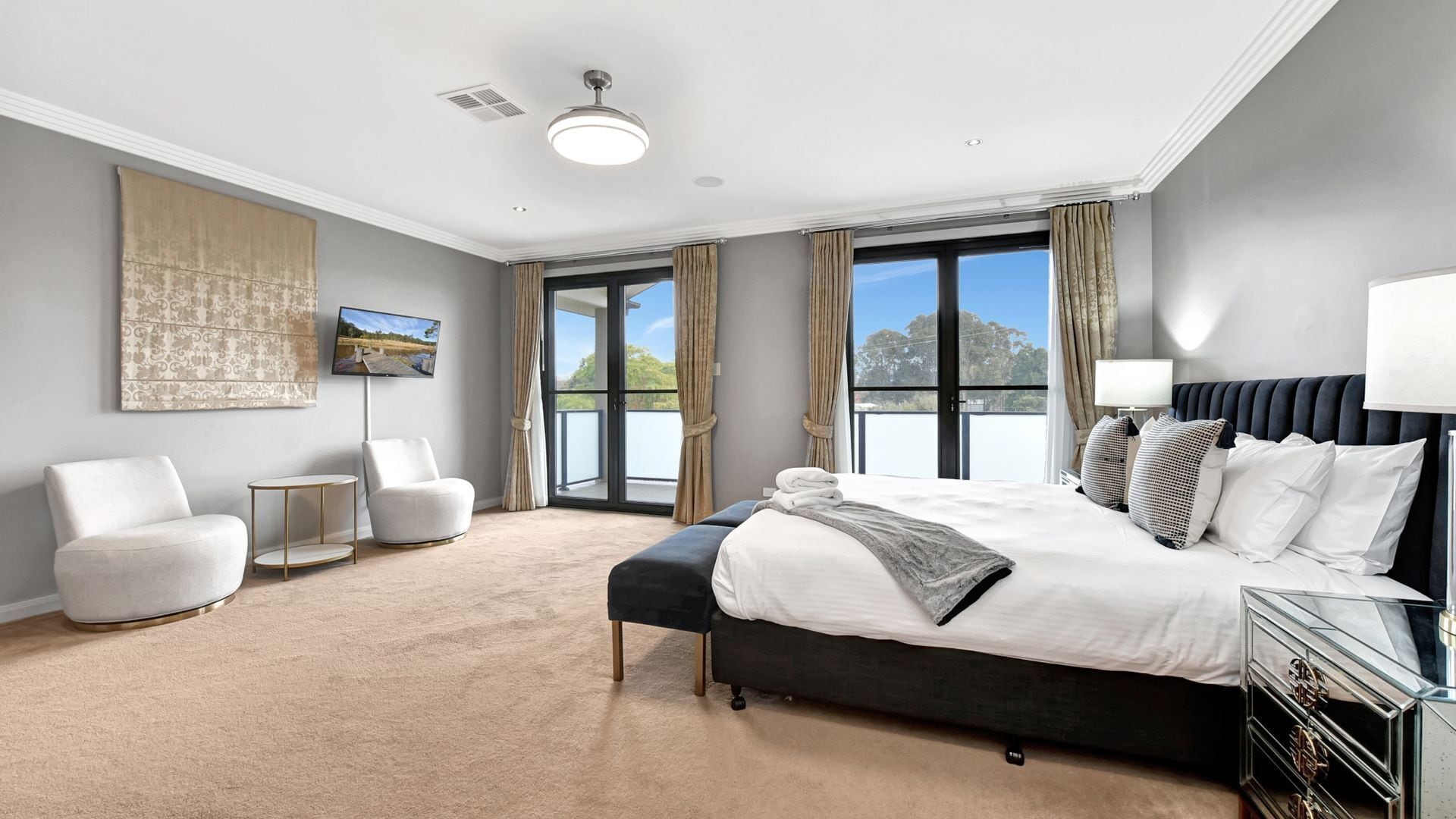 7 bedrooms, iron/ironing board, travel cot, free WiFi