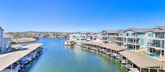 Misty Waters 5 Star Lake LBJ Home