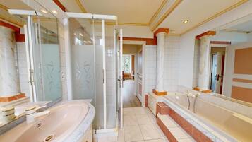 Dusche, Haartrockner