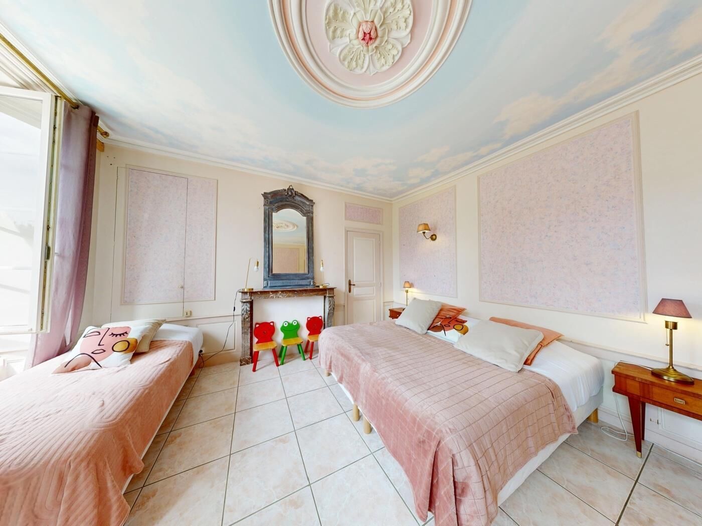 11 Schlafzimmer, WLAN