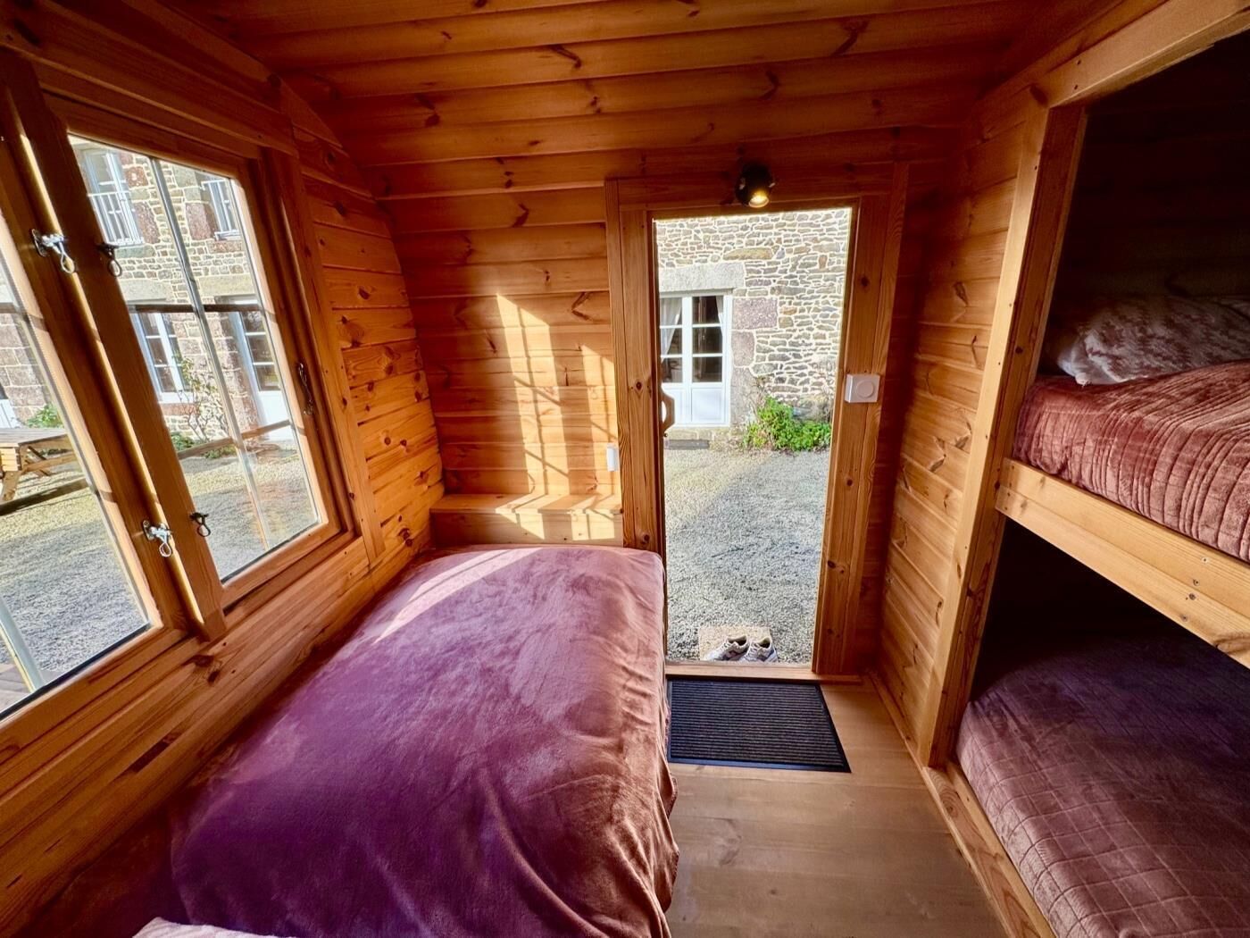 11 chambres, accès Internet