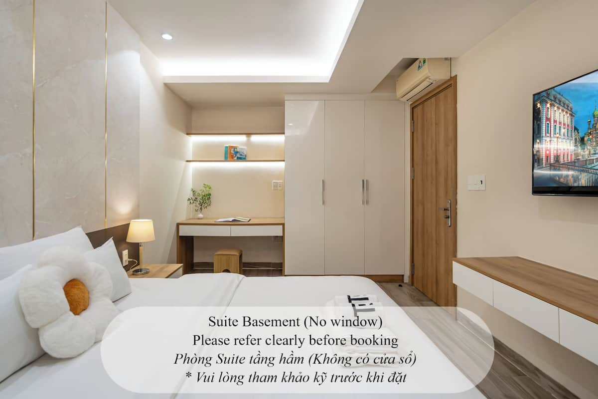 Private One-bedroom Suite - Basement | 1 間臥室、免費無線上網、床單