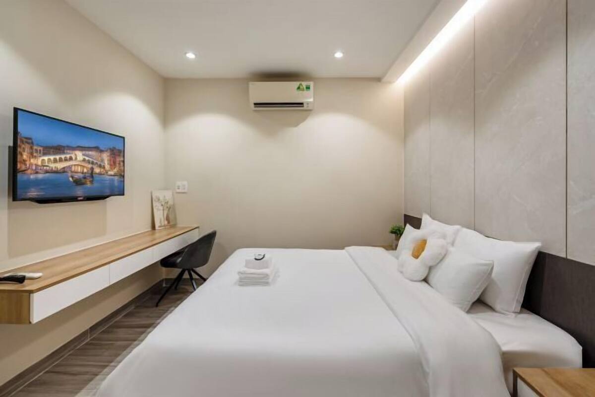 1 bedroom, free WiFi, bed sheets