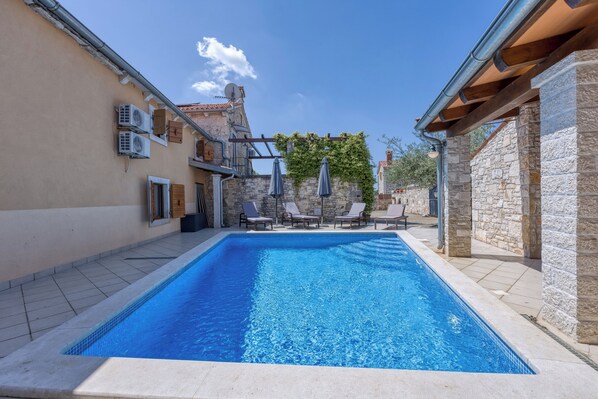 Una piscina riscaldata