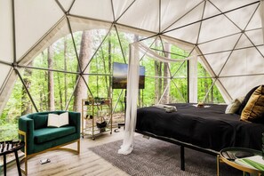 1 chambre, fer et planche à repasser, Wi-Fi, draps fournis
