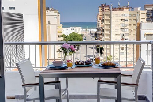 'Terrazas Playa Gandia' Apartment with Sea View, Wi-Fi and Air Conditioning