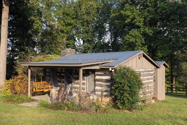 Amber Cabin By Avantstay Cozy Mountain Retreat - Tennessee