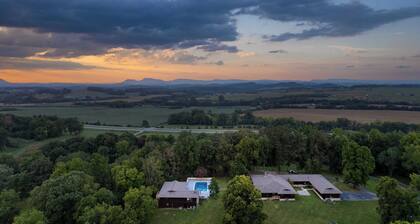 Amber Cabin by Avantstay Cozy Mountain Retreat