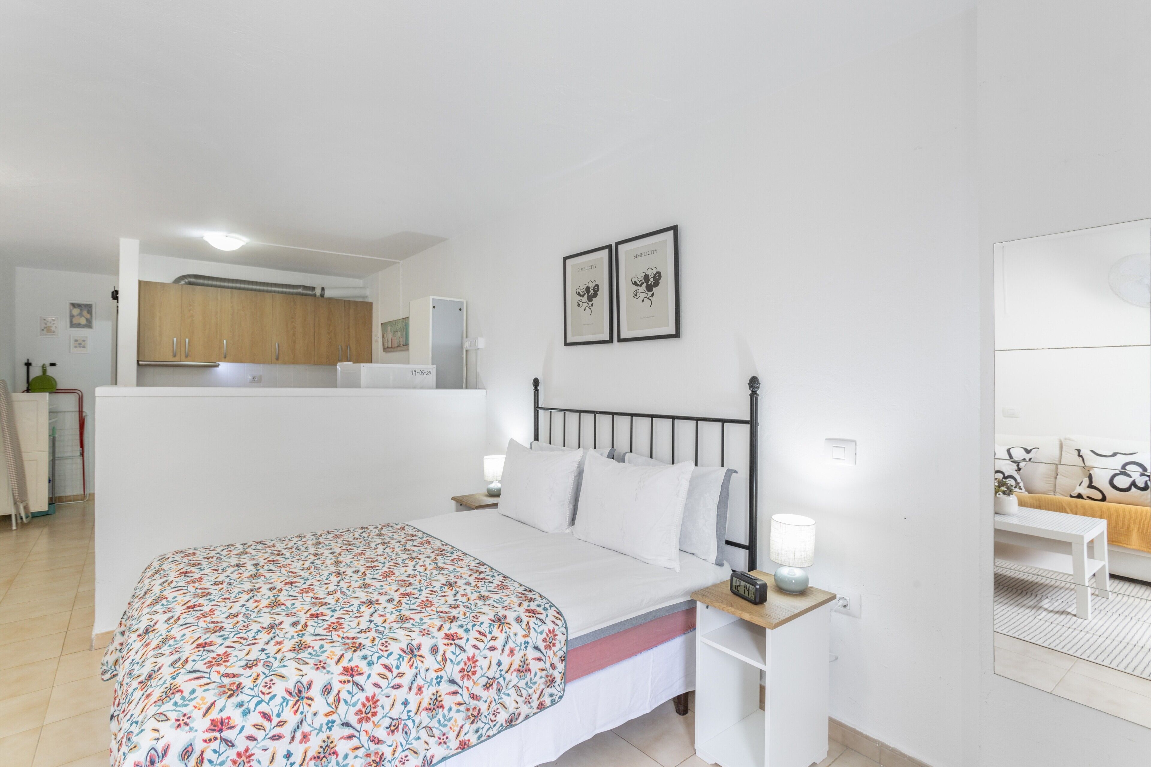 Bügeleisen/Bügelbrett, kostenloses WLAN, Bettwäsche