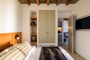 2 عدّة غرف نوم وواي فاي مجانًا وملاءات أسرّة