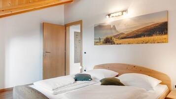 2 makuuhuonetta, ilmainen Wi-Fi, vuodevaatteet