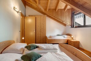 1 camera, Wi-Fi gratuito, lenzuola