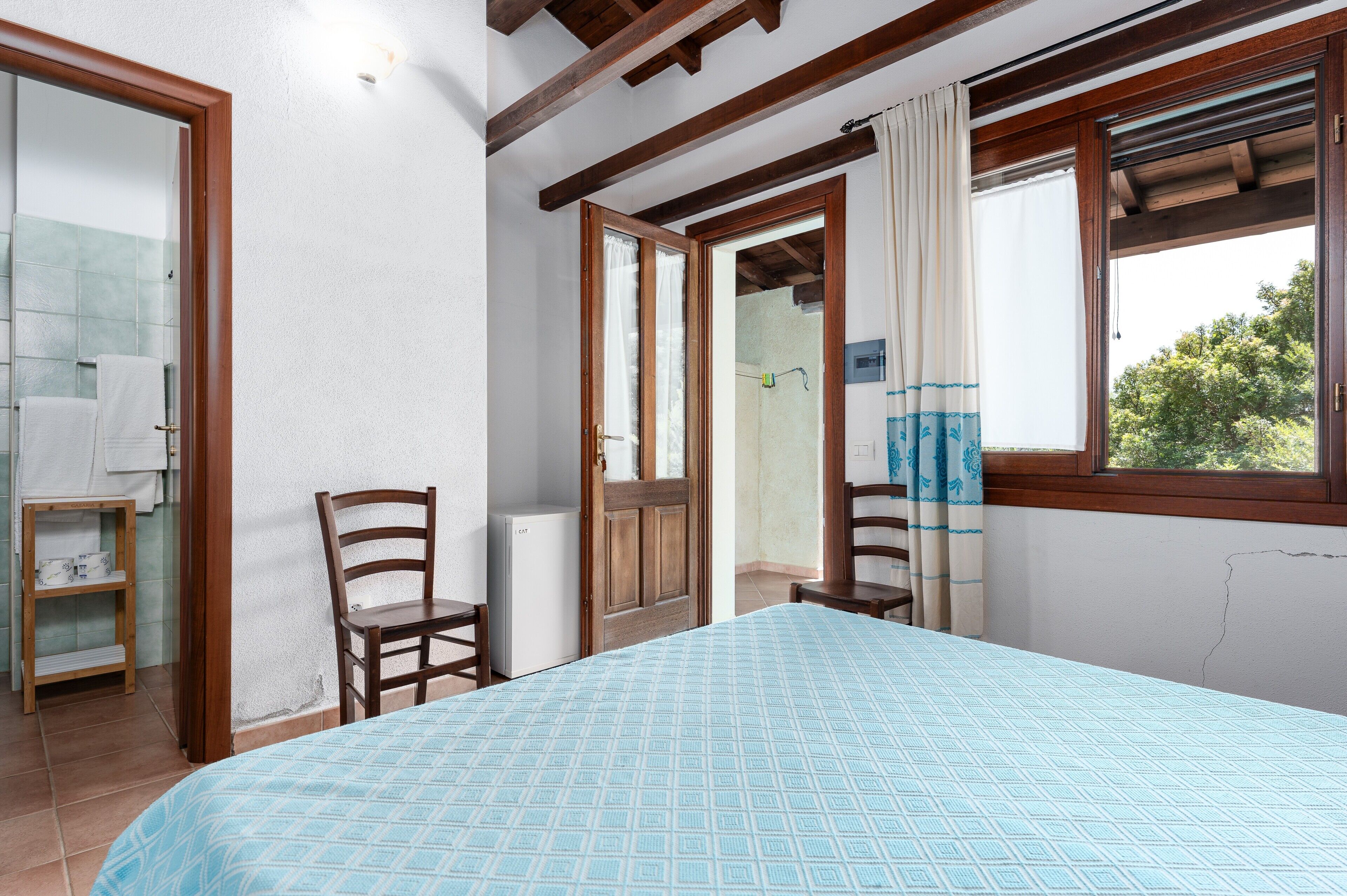 1 camera, Wi-Fi gratuito, lenzuola