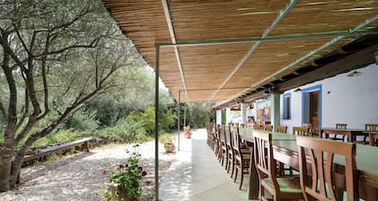 Farmhouse 'Calaliberotto' with Mountain View, Wi-Fi and Air Conditioning