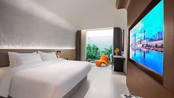 Comfort tweepersoonskamer, uitzicht op de binnenplaats | Een bureau, een laptopwerkplek, gratis wifi, beddengoed