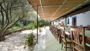 Ristorazione all'aperto