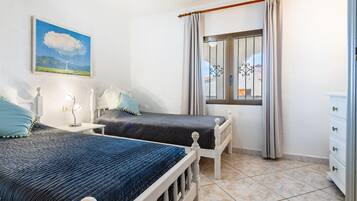 2 bedrooms, free WiFi, bed sheets
