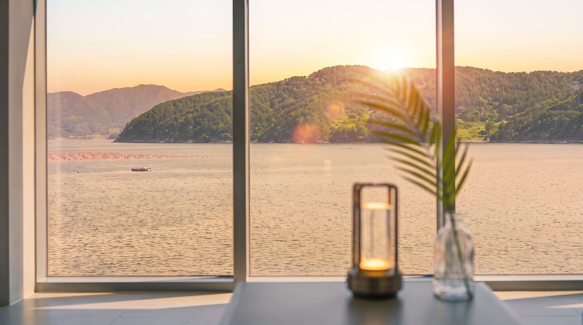 Basic Room, 1 Bedroom (Room 302 (Spa/Ocean View Window)) | 1 bedroom, WiFi (free)