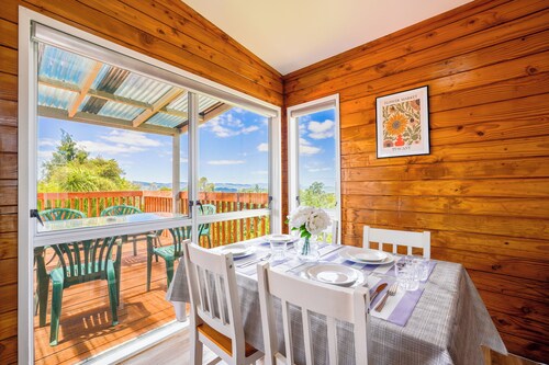 Spacious 2-Bedroom with Stunning Balcony Views (Shared Amentities)