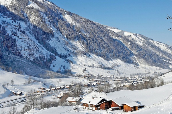 L'Eau, Plante, Propriété, Bâtiment, Piscine, Bleu Azur, Fenêtre, Architecture, Loisir, Zone Résidentielle