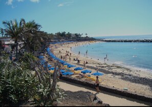 Beach nearby - Vacation Home 'Nala Vistas Al Mar' with Sea View, Private Pool and Wi-Fi (Playa Blanca)