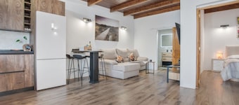 Vacation Apartment 'El Refugio De Los Sueños' with Mountain View, Private Terrace and Wi-Fi