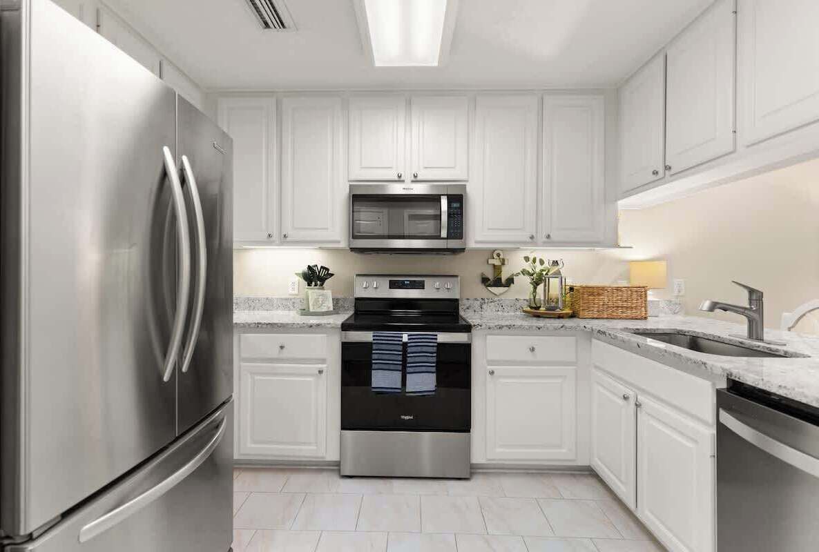 Microwave, oven, stovetop, dishwasher