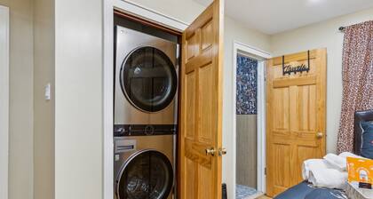 MKE Pleasure Paradyz - BDSM - Adult Themed Cottage