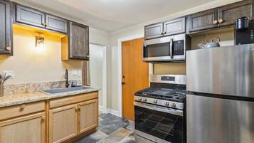 Micro-ondes, plaque de cuisson