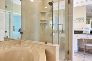 シャワー、ジェットバス、タオル