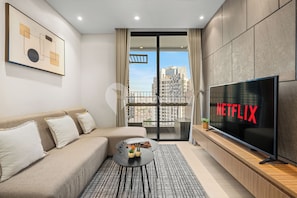Appartement, 2 chambres, vue ville | Coin séjour